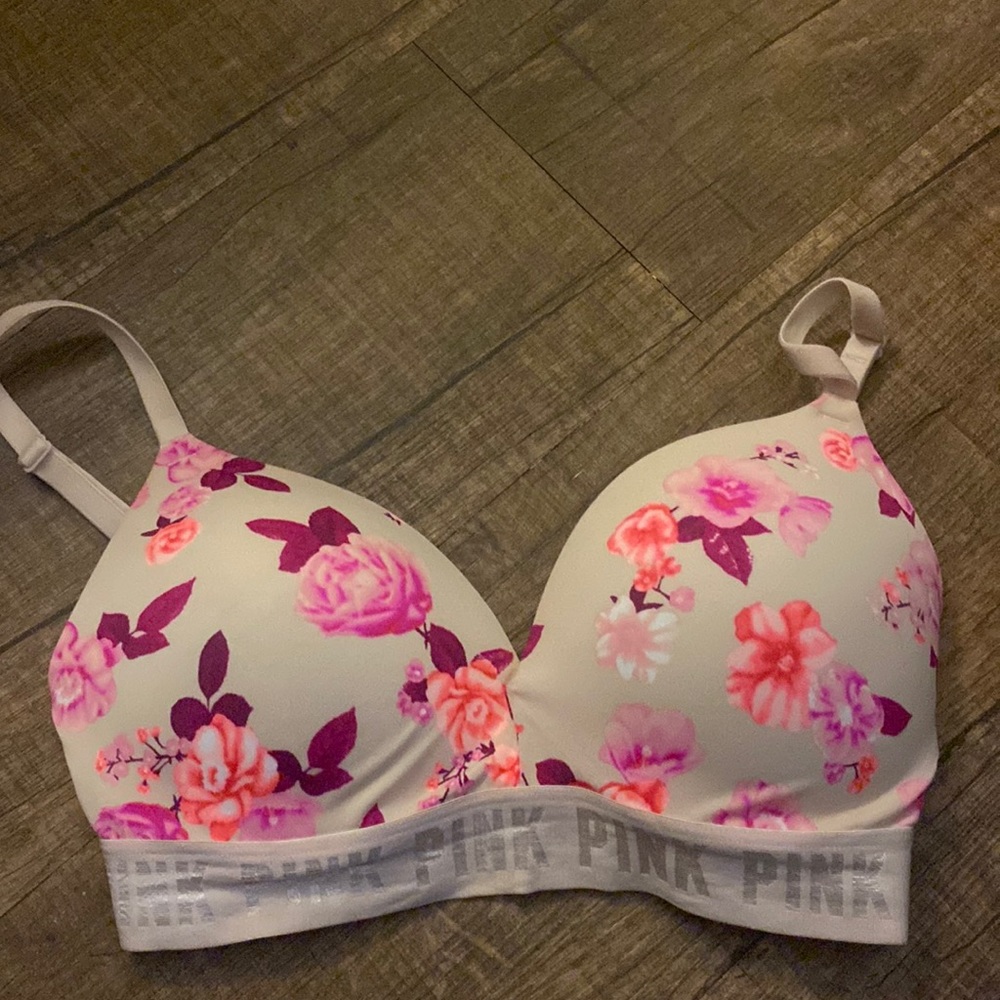 Pink Bra - Picture 3 of 5